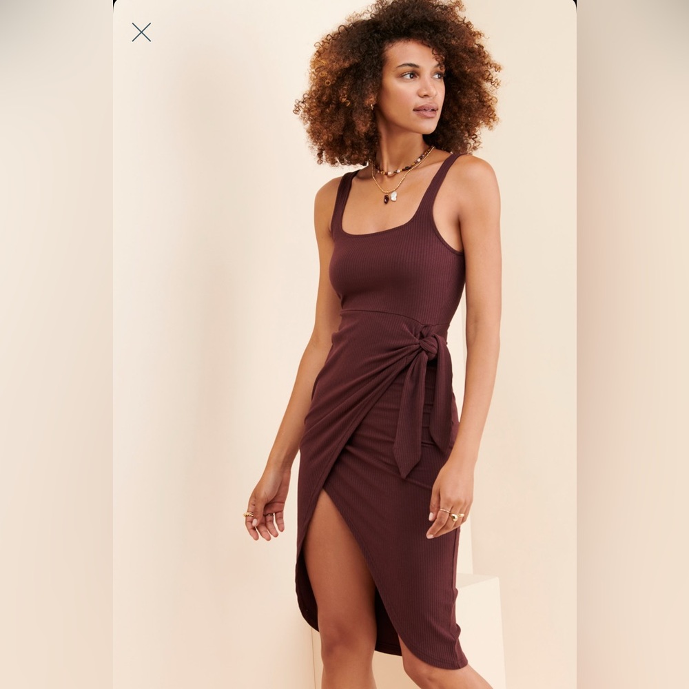 Brown Sleeveless Wrap Dress